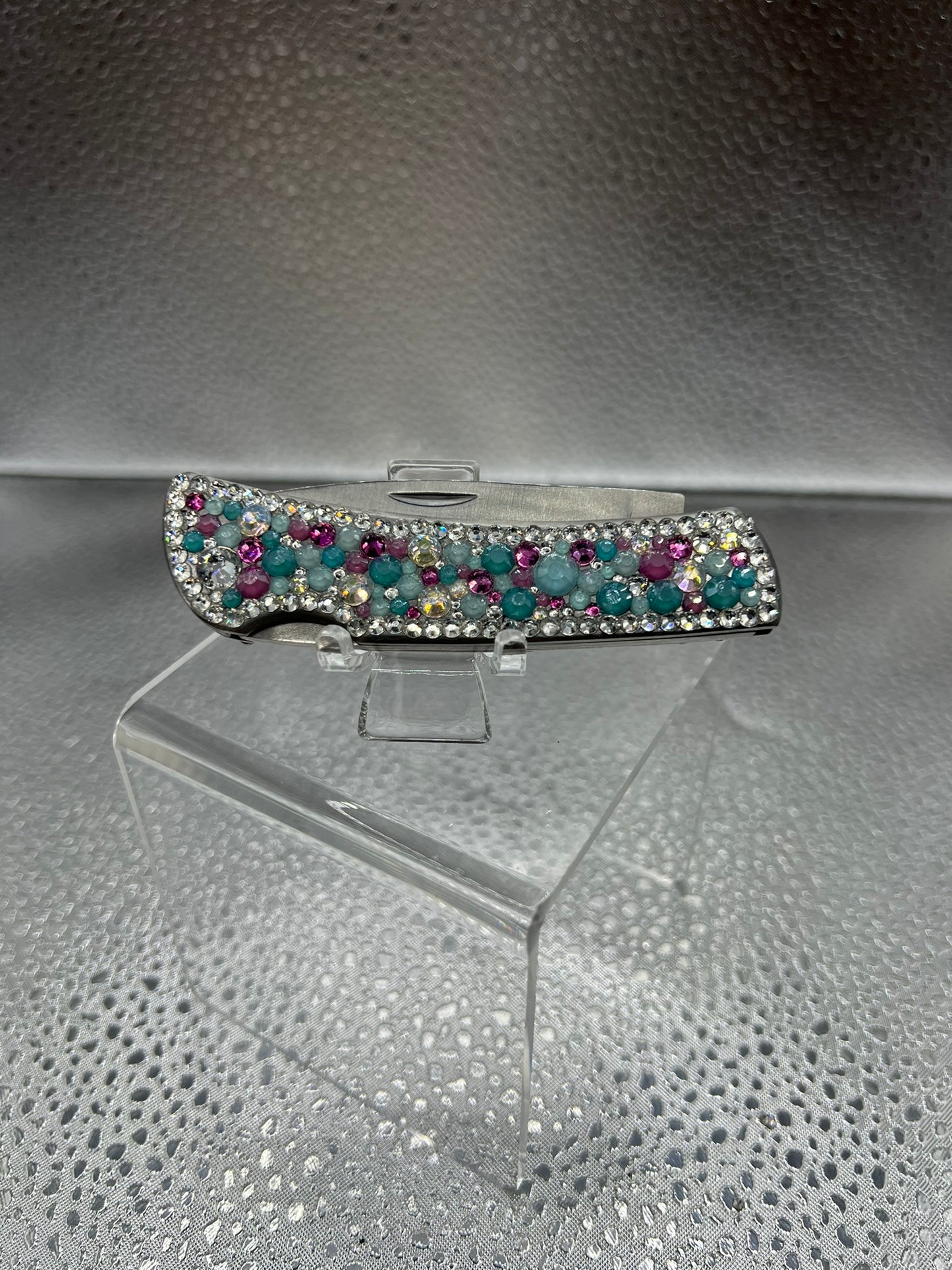Main Character Madison Blinged Out Pocket Knife