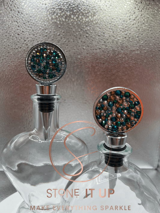 Blinged out Outdoorsy Ophelia Round Wine Bottle Stopper